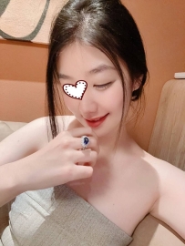 妮可 164cm.D.48.25歲   小助理