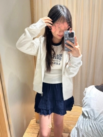 筱琳 20歲 155cm/40kg/C罩杯     學生妹超嫩