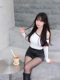 小初 163.D 470kg.22y 純欲少女感