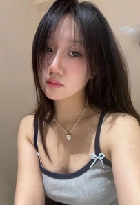 恩恩   165  47  D  25歲  寂寞人妻  尺度大