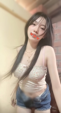 單親媽媽 琳琳  164cmD奶25歲