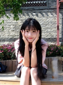 哆咪 157.B.43kg.18歲  在校生 小隻