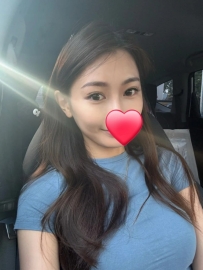 芸芸  163/48kg/E/28歲