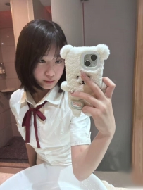 晨晨 158cm C 45 19歲  乖乖女學生