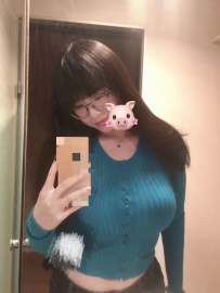 雅婷 | 164 49 F | 25歲  眼鏡系實習老師