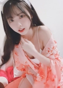 可兒 158cm 46 C+ 21歲  校花級別